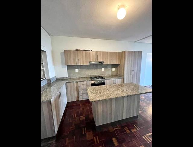 2 BEDROOM APARTMENT FOR SALE IN ESPLANADE